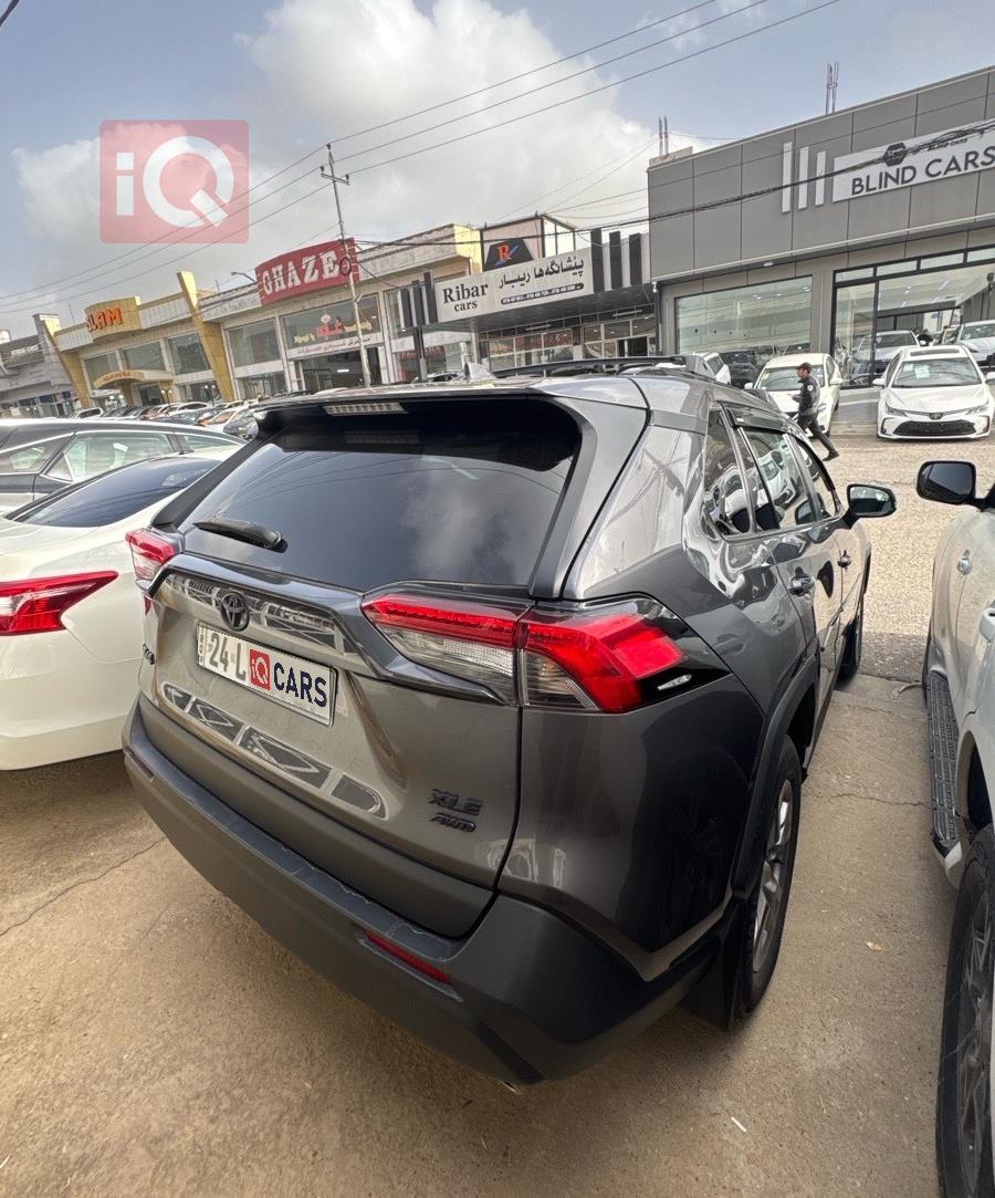 تويوتا راف 4